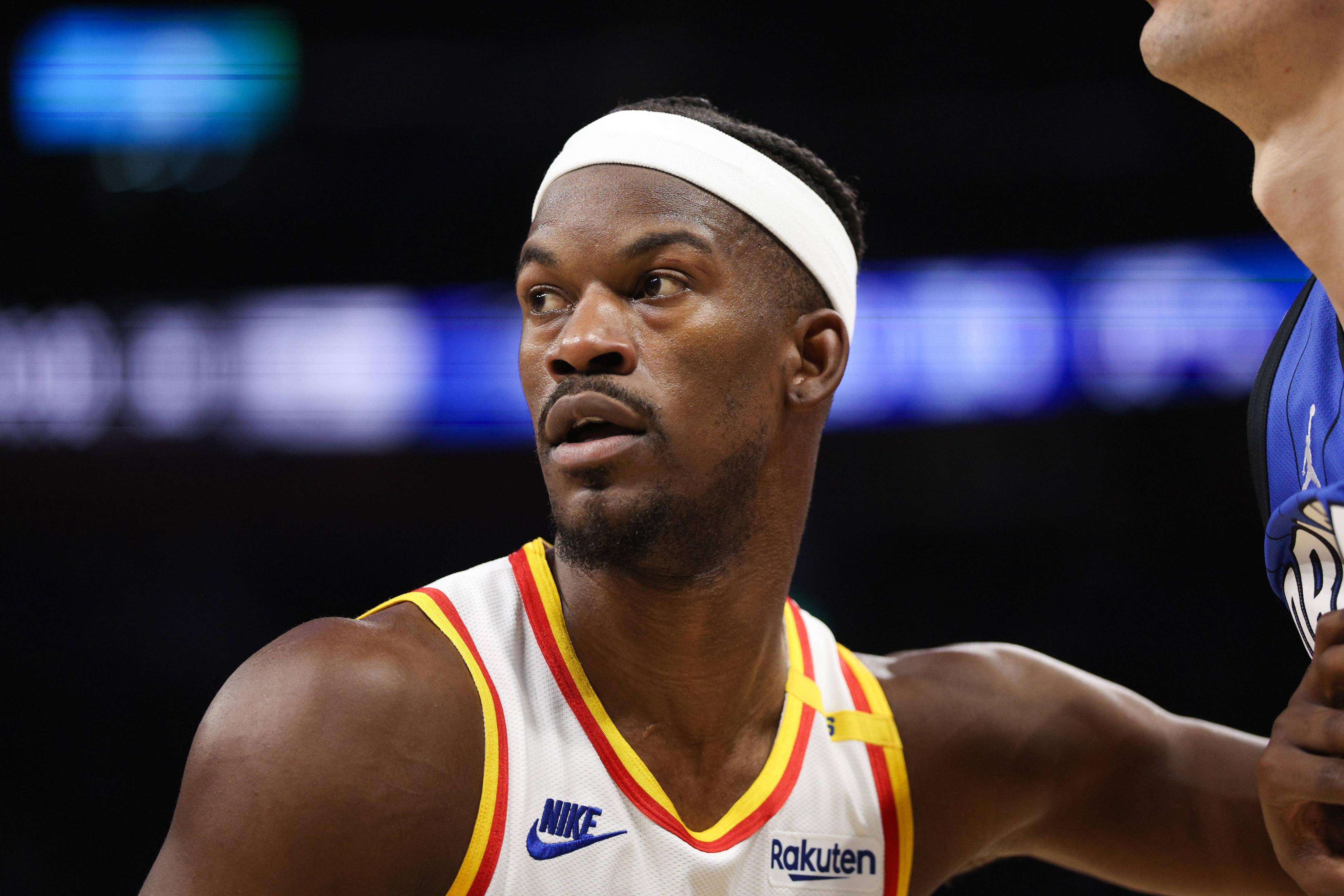 开云体育-关于巴特勒在西班牙队比赛中出色防守，惊险取胜引发热议！的信息